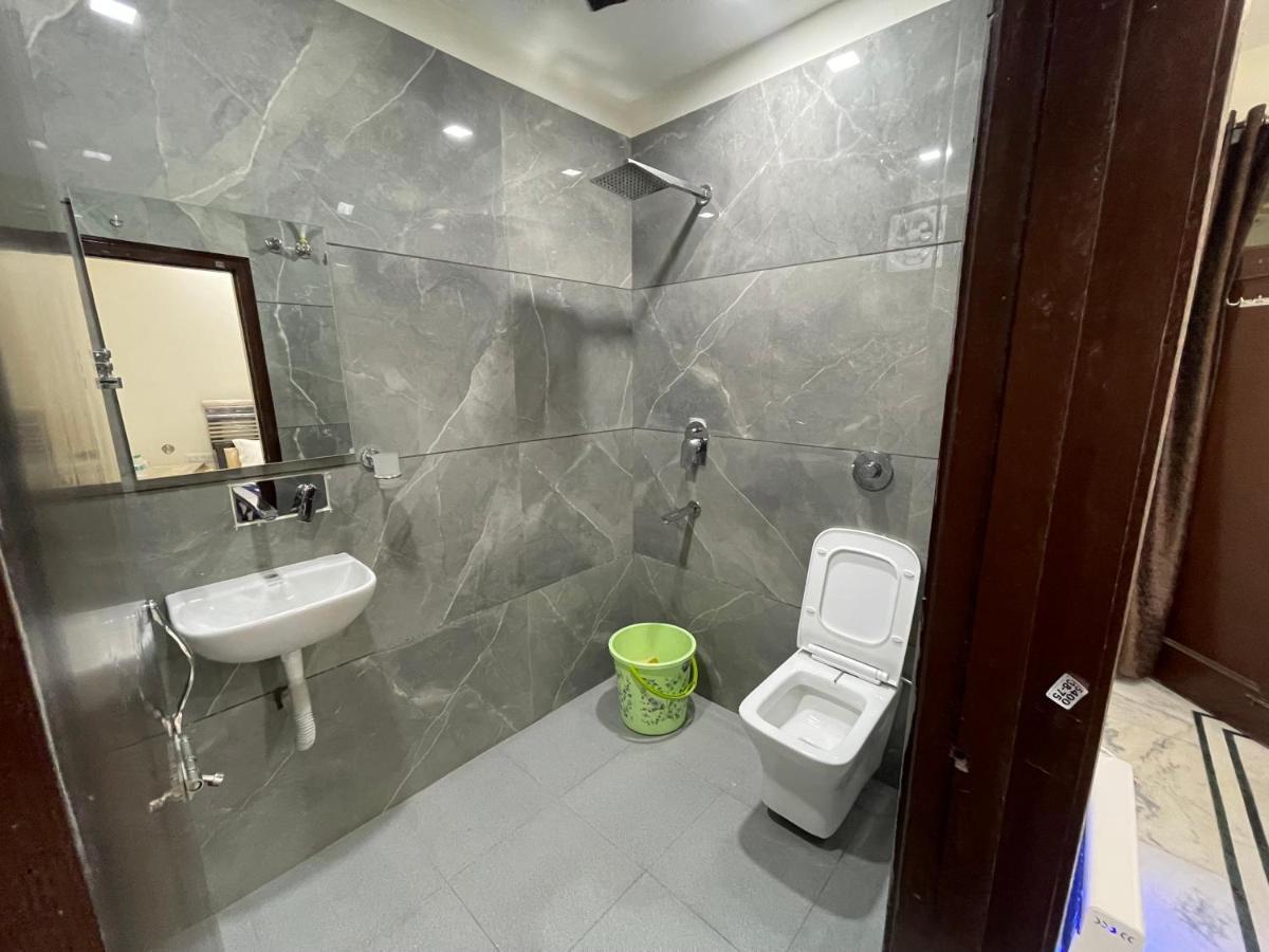 Homestay Comforts 500M From Amritsar Airport Extérieur photo